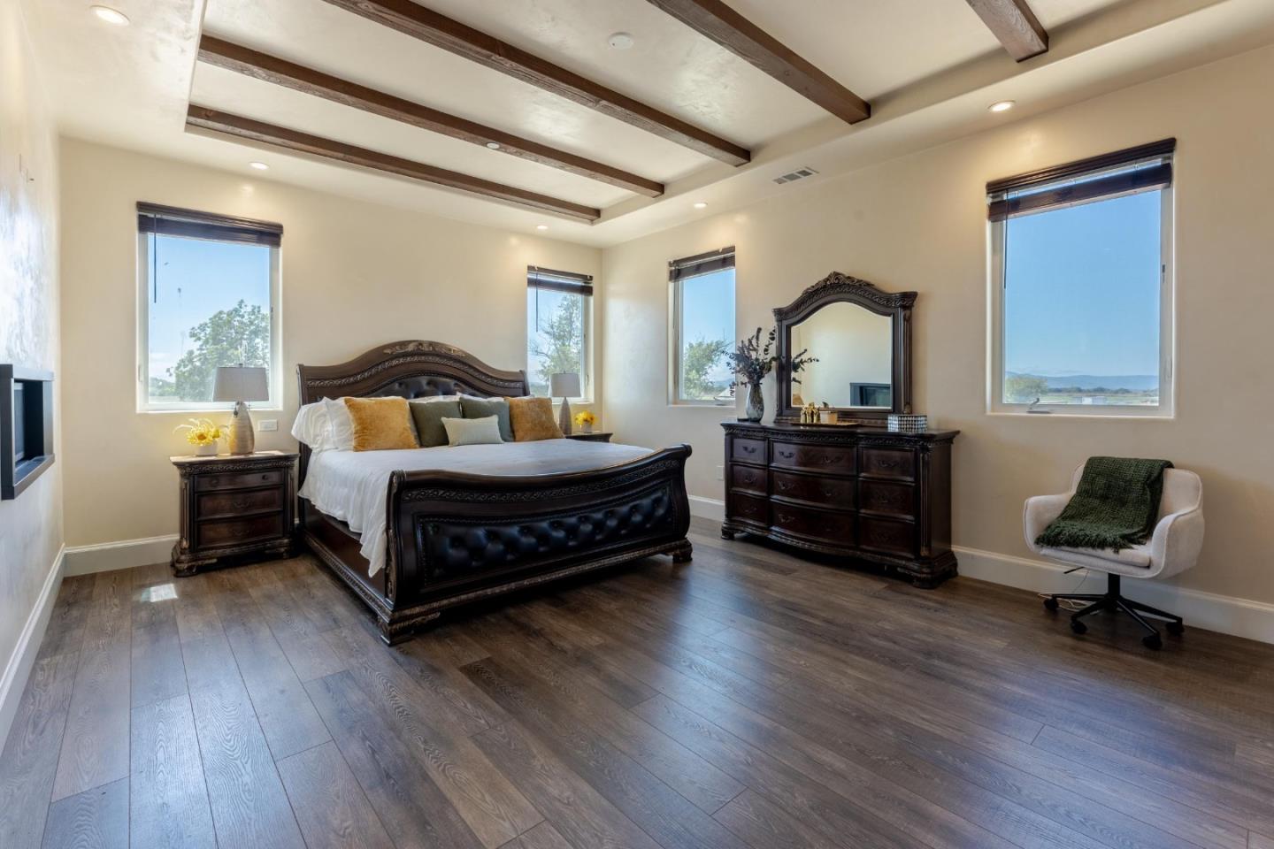 8440 Lovers Lane