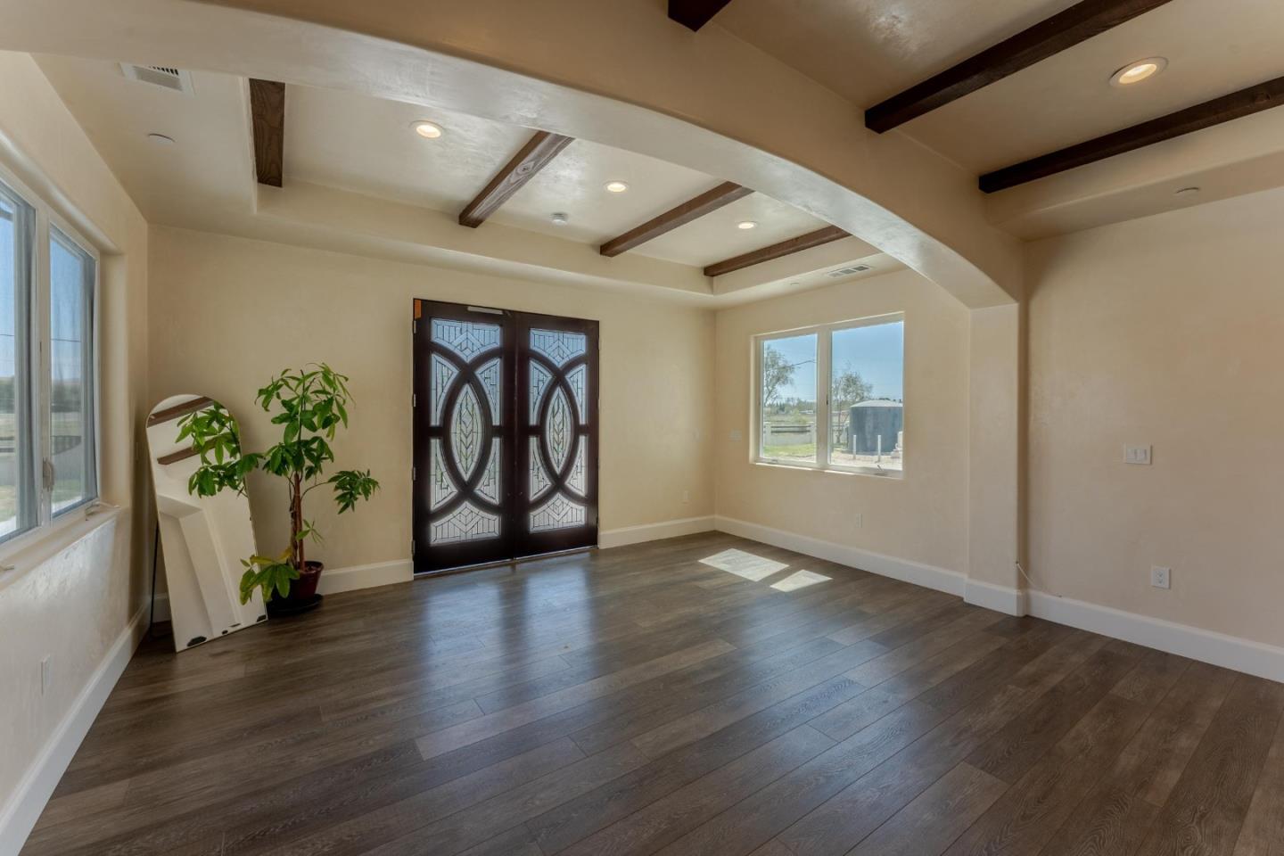 8440 Lovers Lane