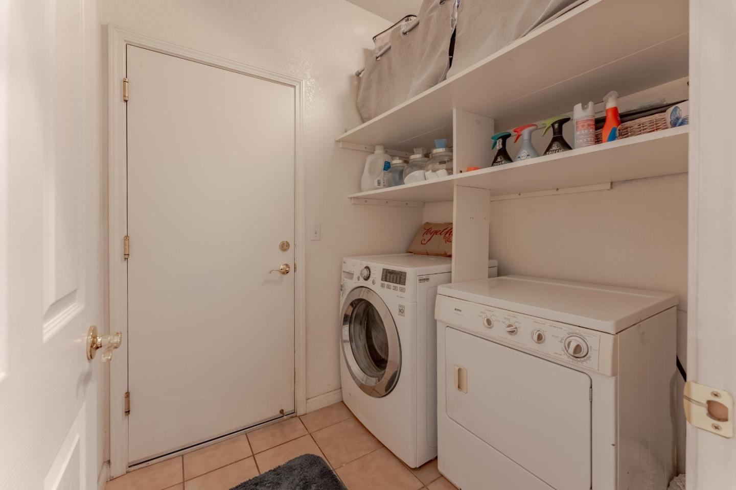 2919 Las Flores Circle