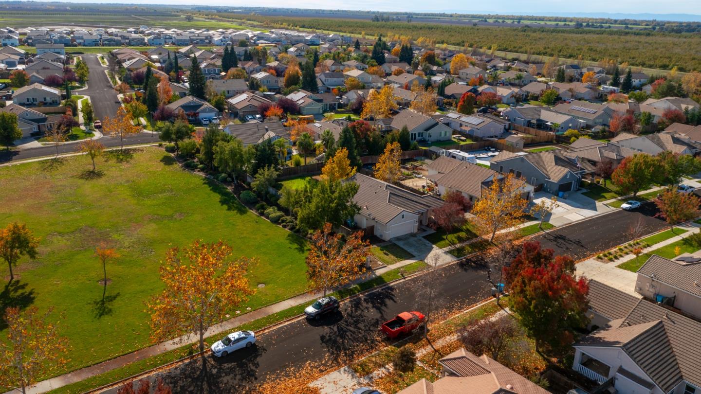 1078 Silver Spur Way