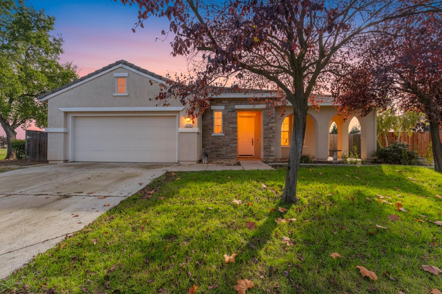 1078 Silver Spur Way