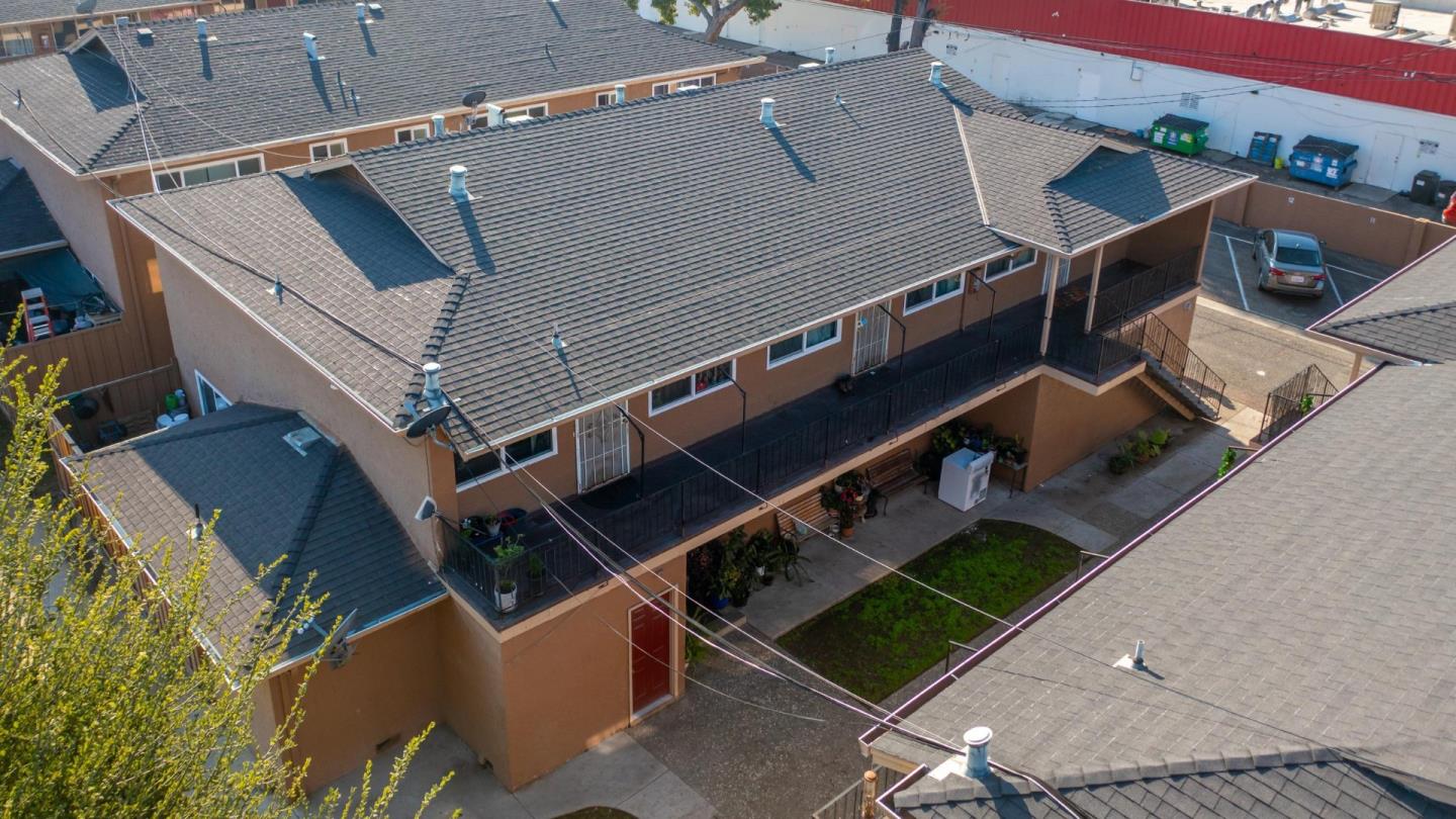 110 Roundtable #8 Drive