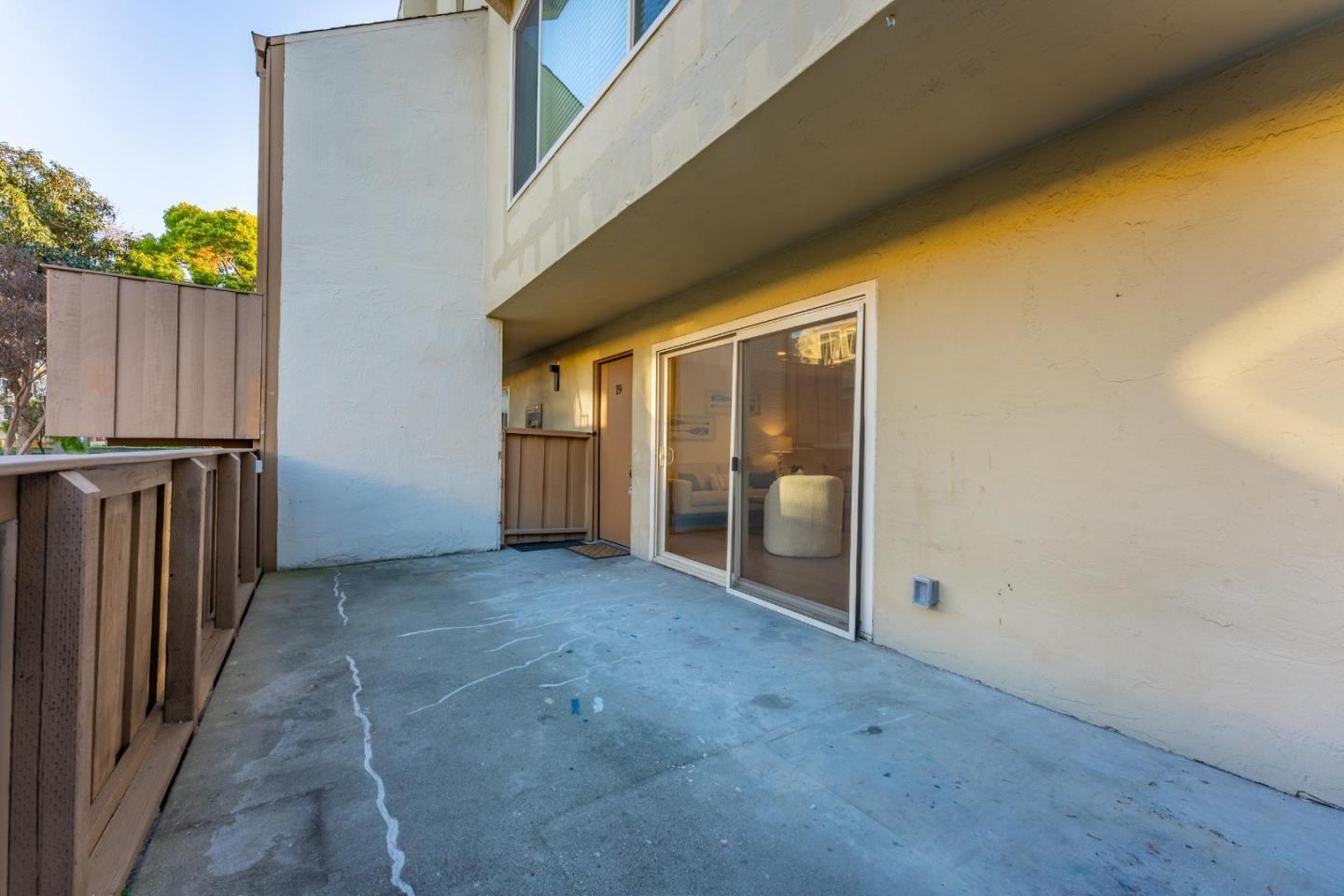 410 Auburn Way 19