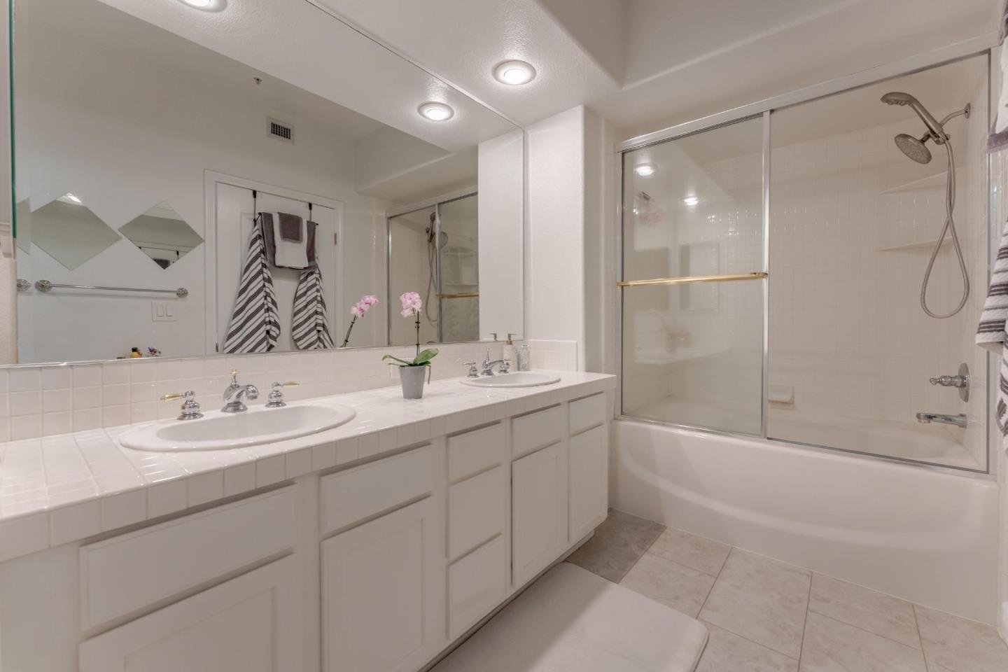 144 South 3rd Street 439