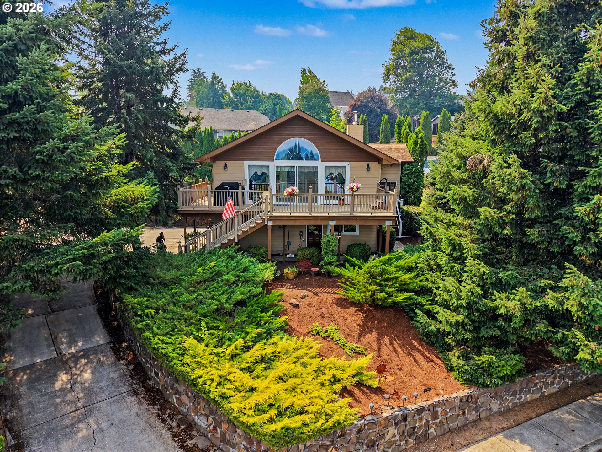2451 SW MAPLEWOOD DR photo