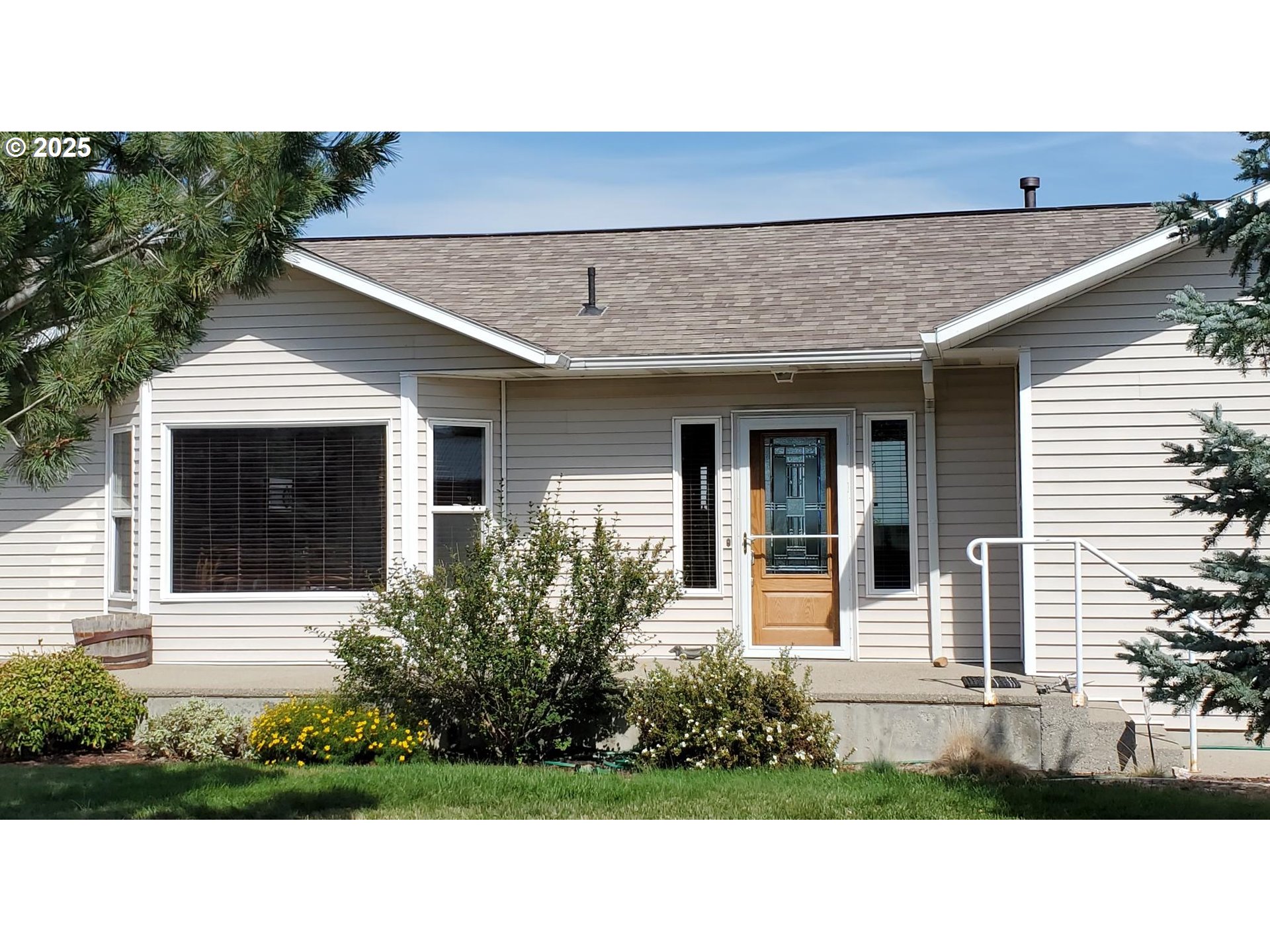 3325 GRACE ST photo
