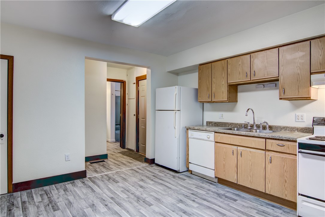 531 Cochrane Street Unit: 2