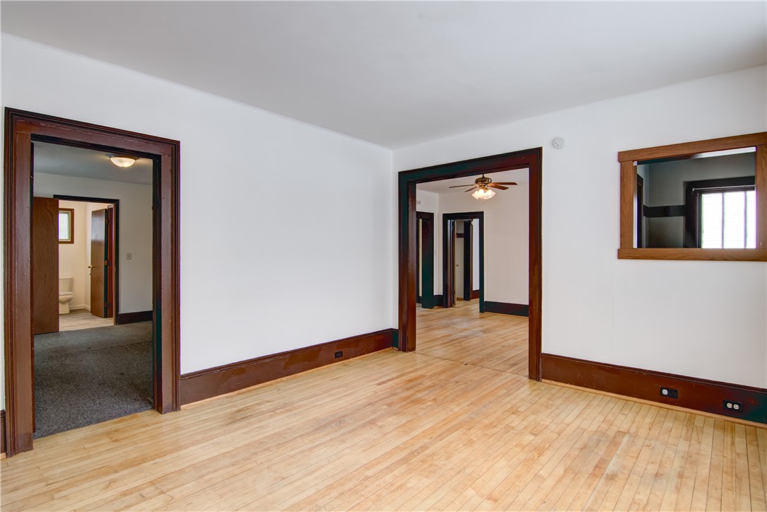 531 Cochrane Street Unit: 2