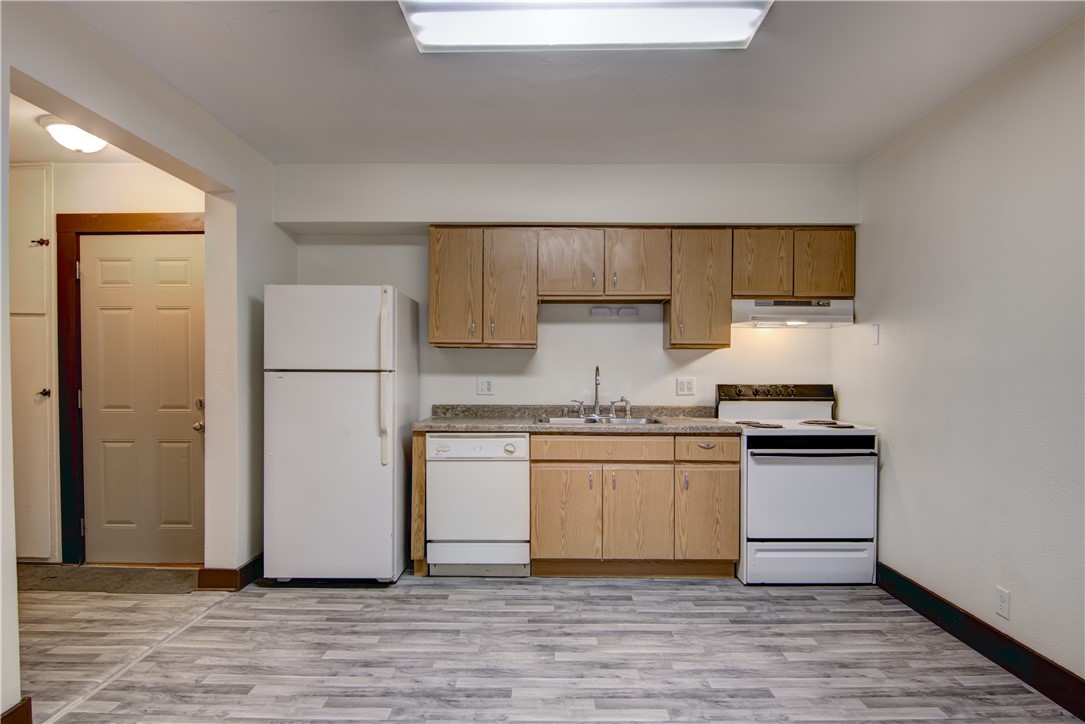 531 Cochrane Street Unit: 2