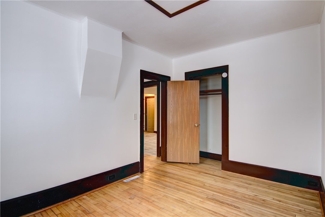 531 Cochrane Street Unit: 2