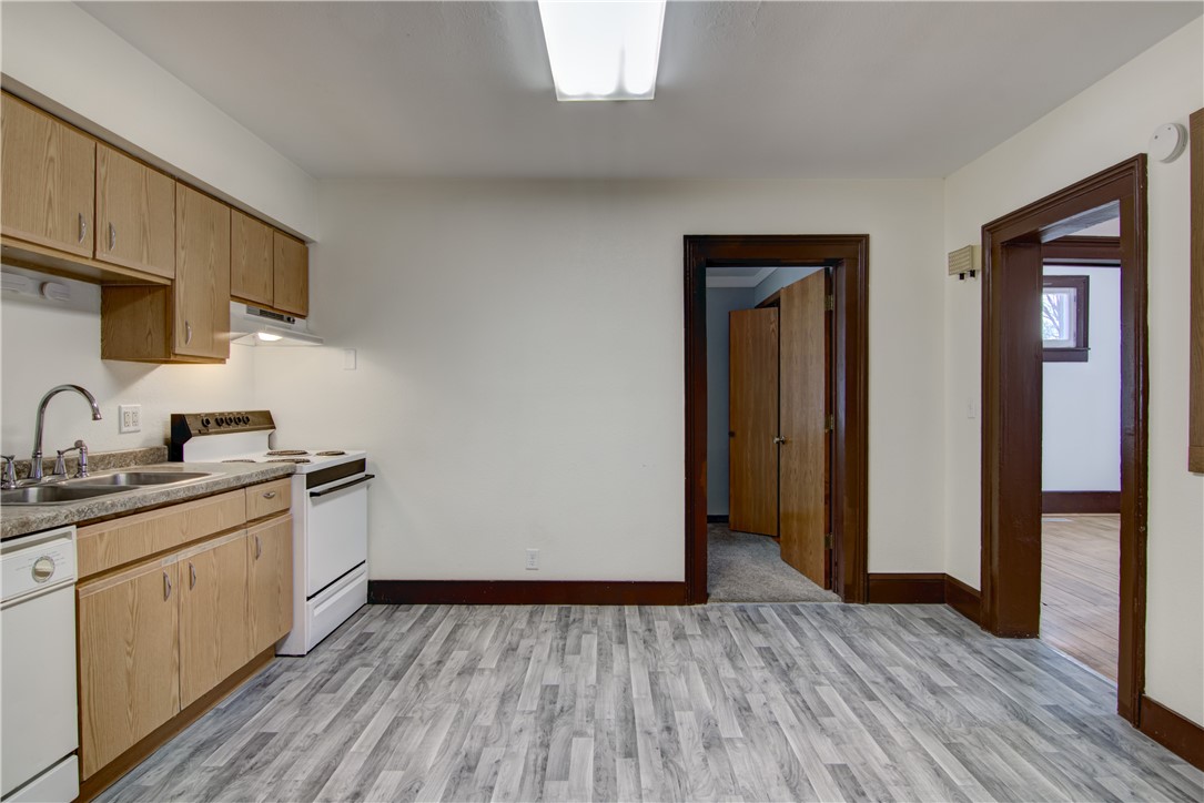 531 Cochrane Street Unit: 2