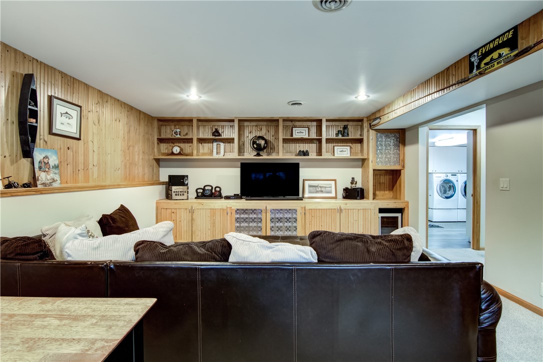 1312 Edgewood Drive