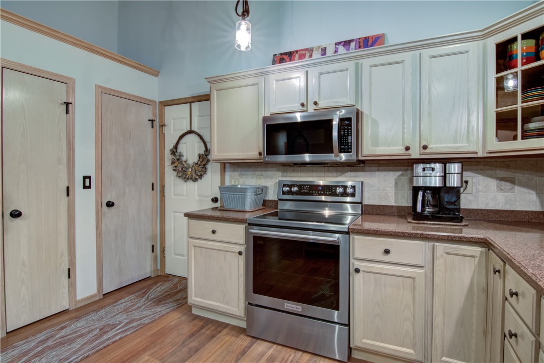 1312 Edgewood Drive