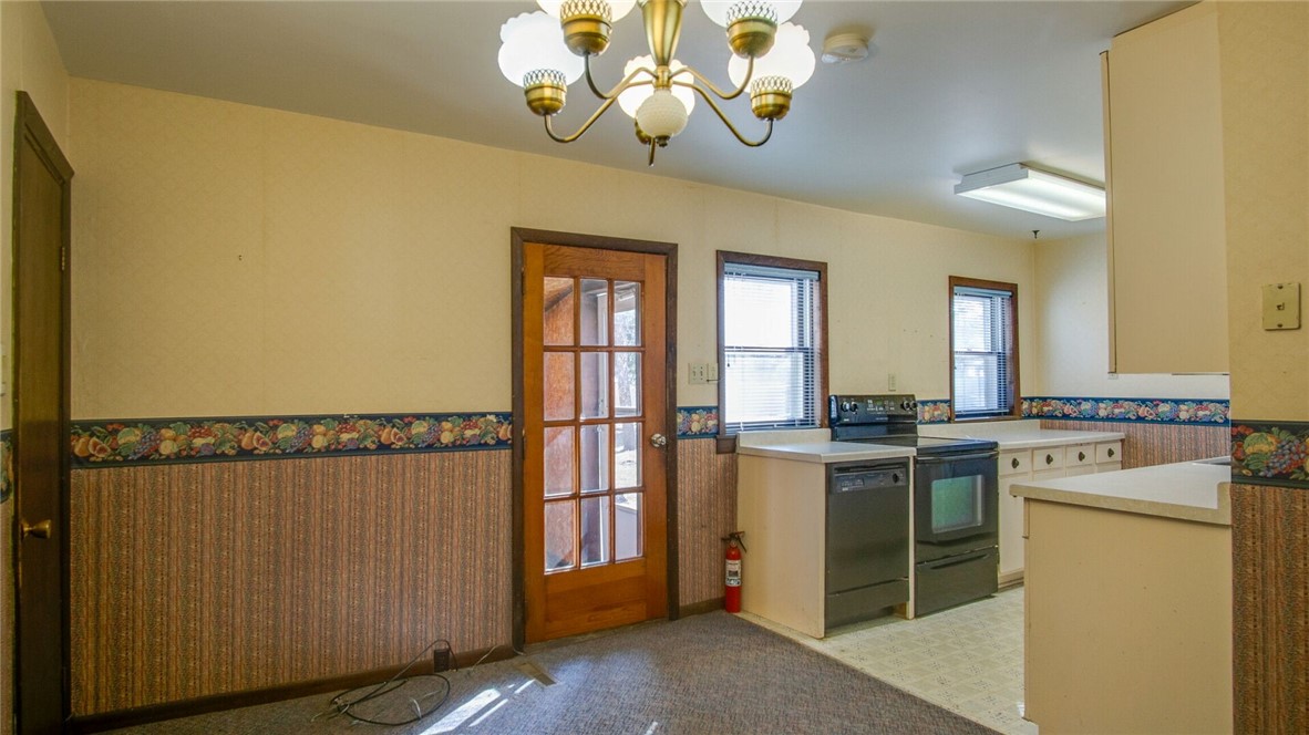 3815 Riverview Drive