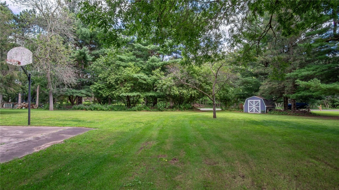 3815 Riverview Drive