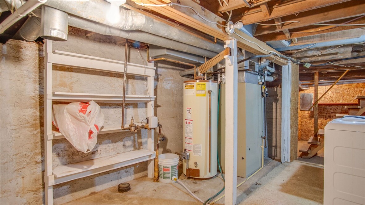 3815 Riverview Drive