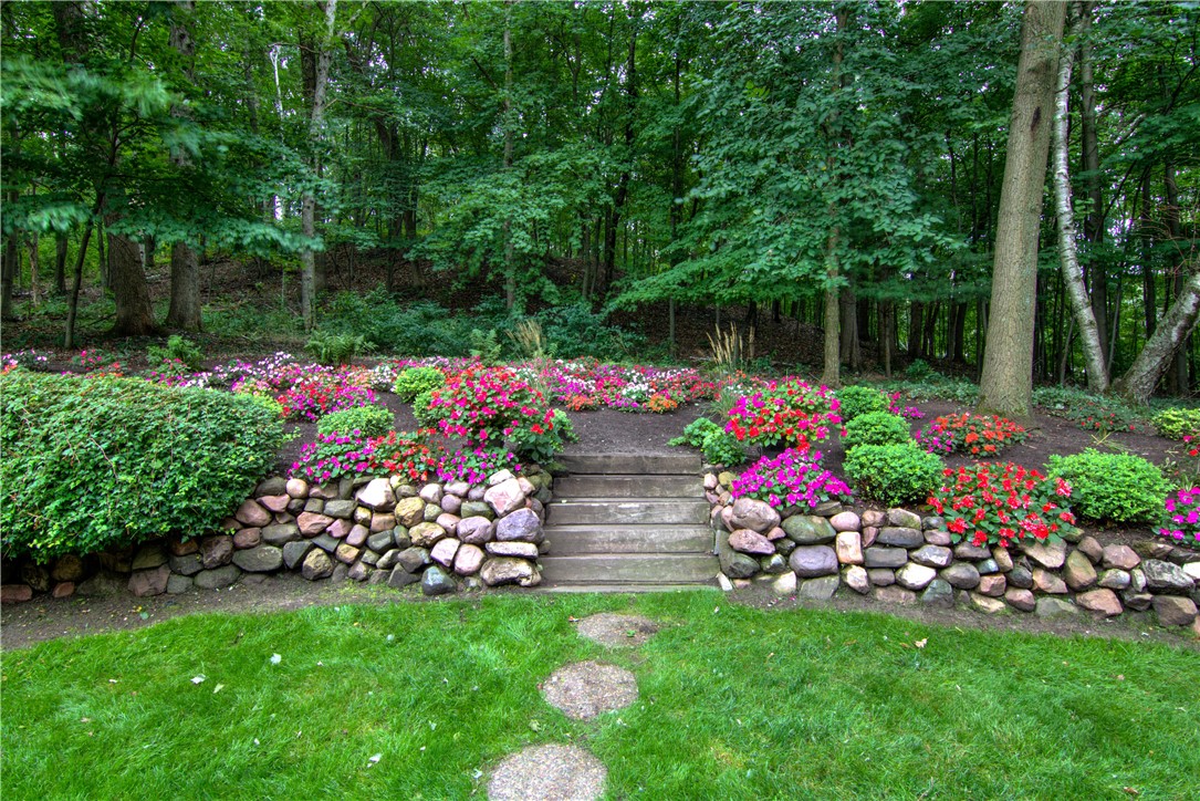 3601 Wintergreen Court