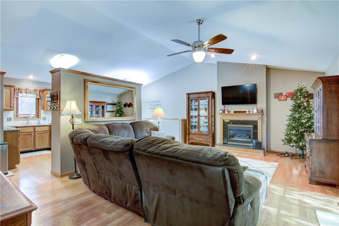 3237 Fern Court
