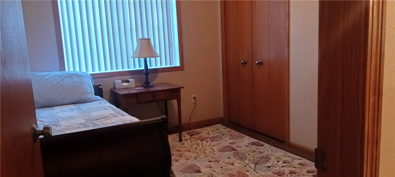 4222 W Robin Meadows Lane