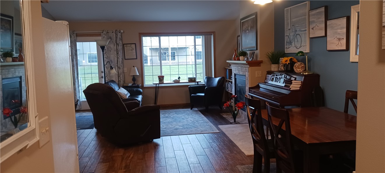 4222 W Robin Meadows Lane