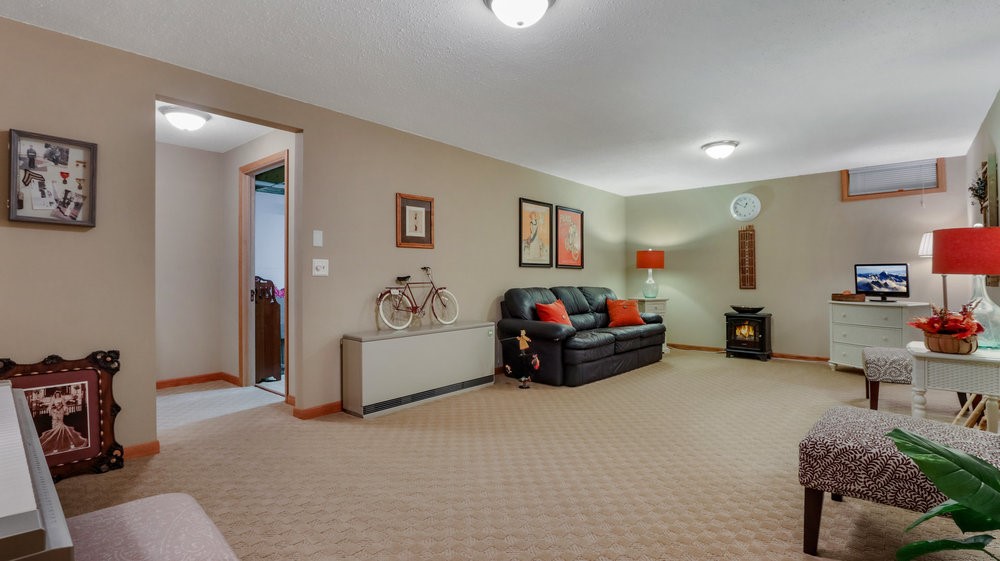 2603 Jeanne Lane