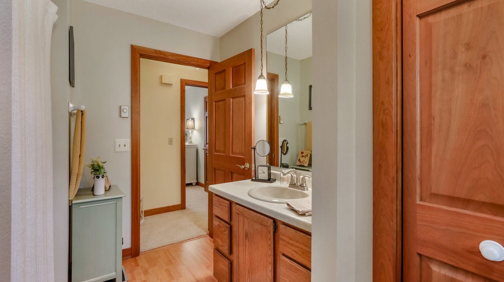 2603 Jeanne Lane