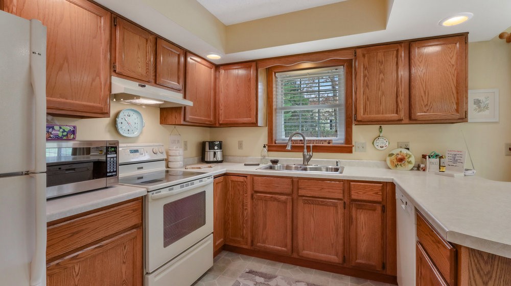 2603 Jeanne Lane