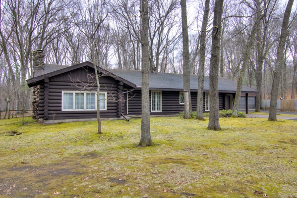 4300 Parkwood Drive