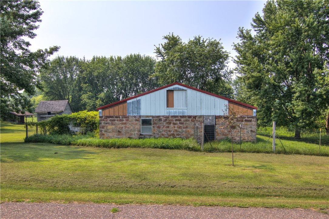 N1677 420th Street