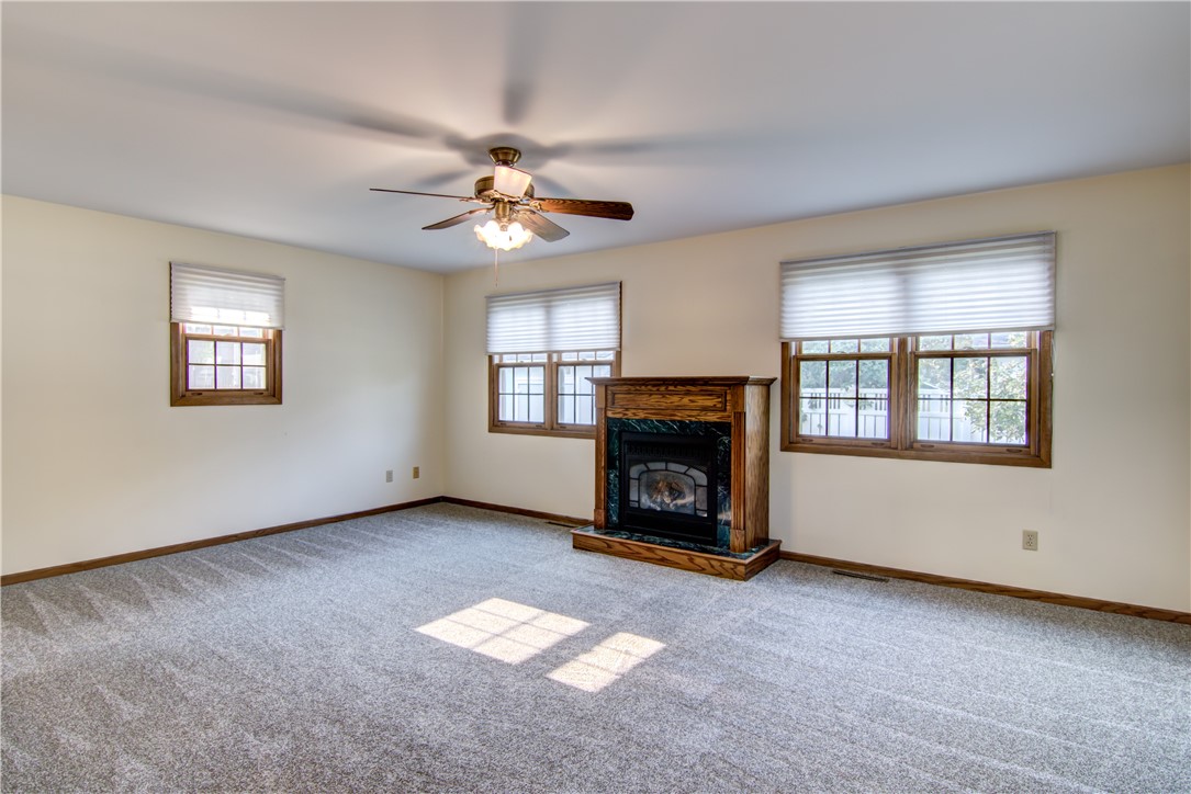 1433 W Willow Street