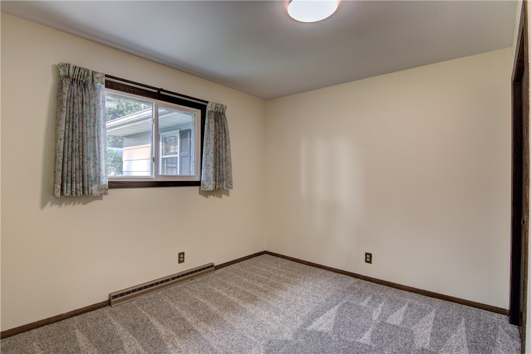 1433 W Willow Street