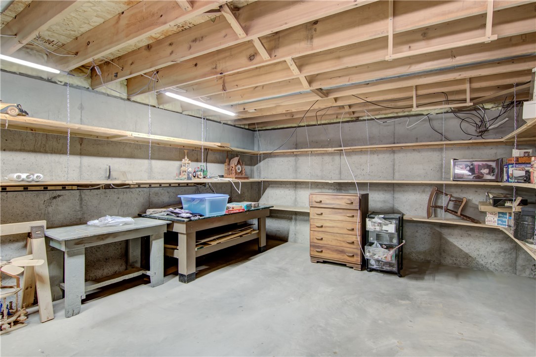 1433 W Willow Street