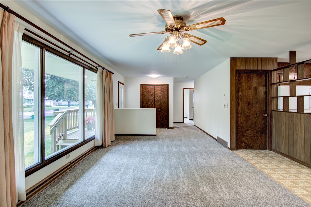 1433 W Willow Street