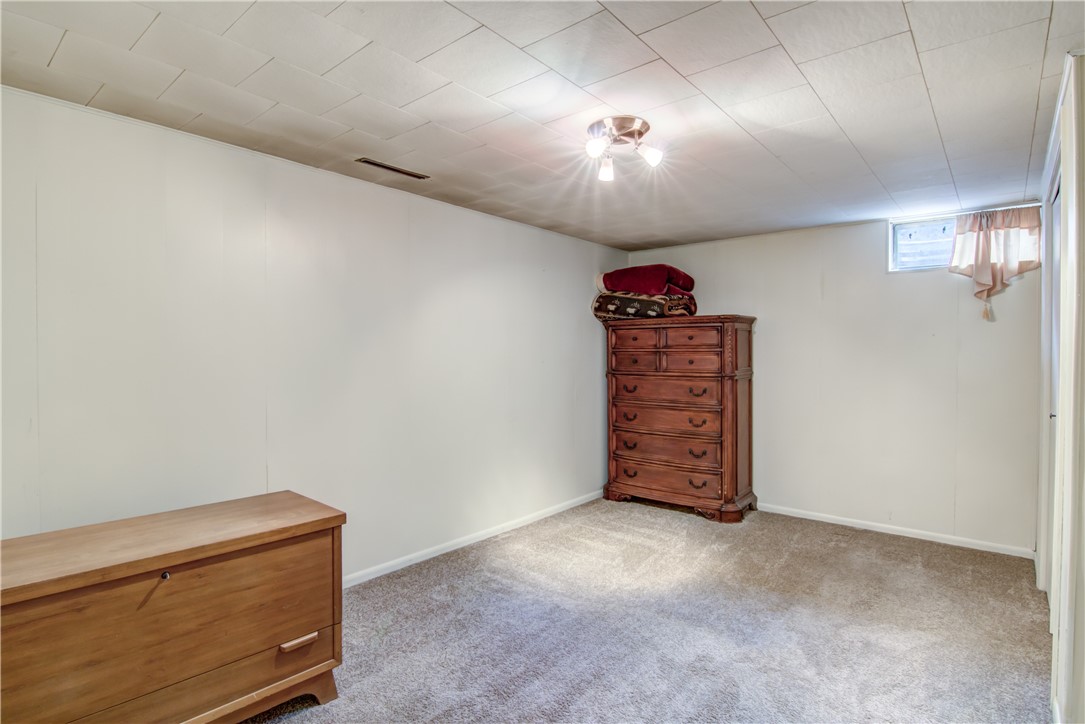 1433 W Willow Street