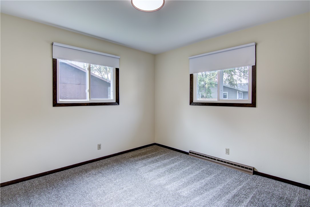 1433 W Willow Street