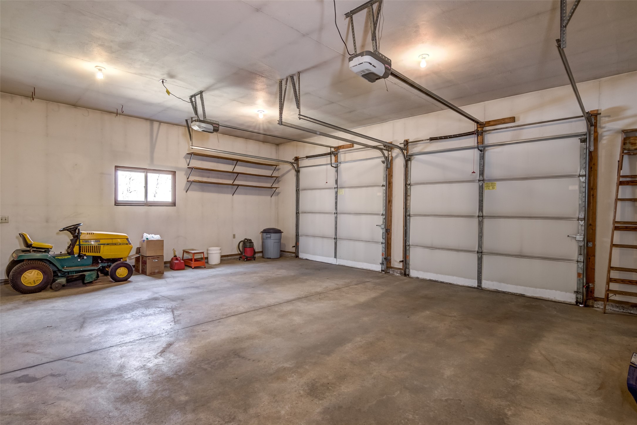 472 Glenwood Ct