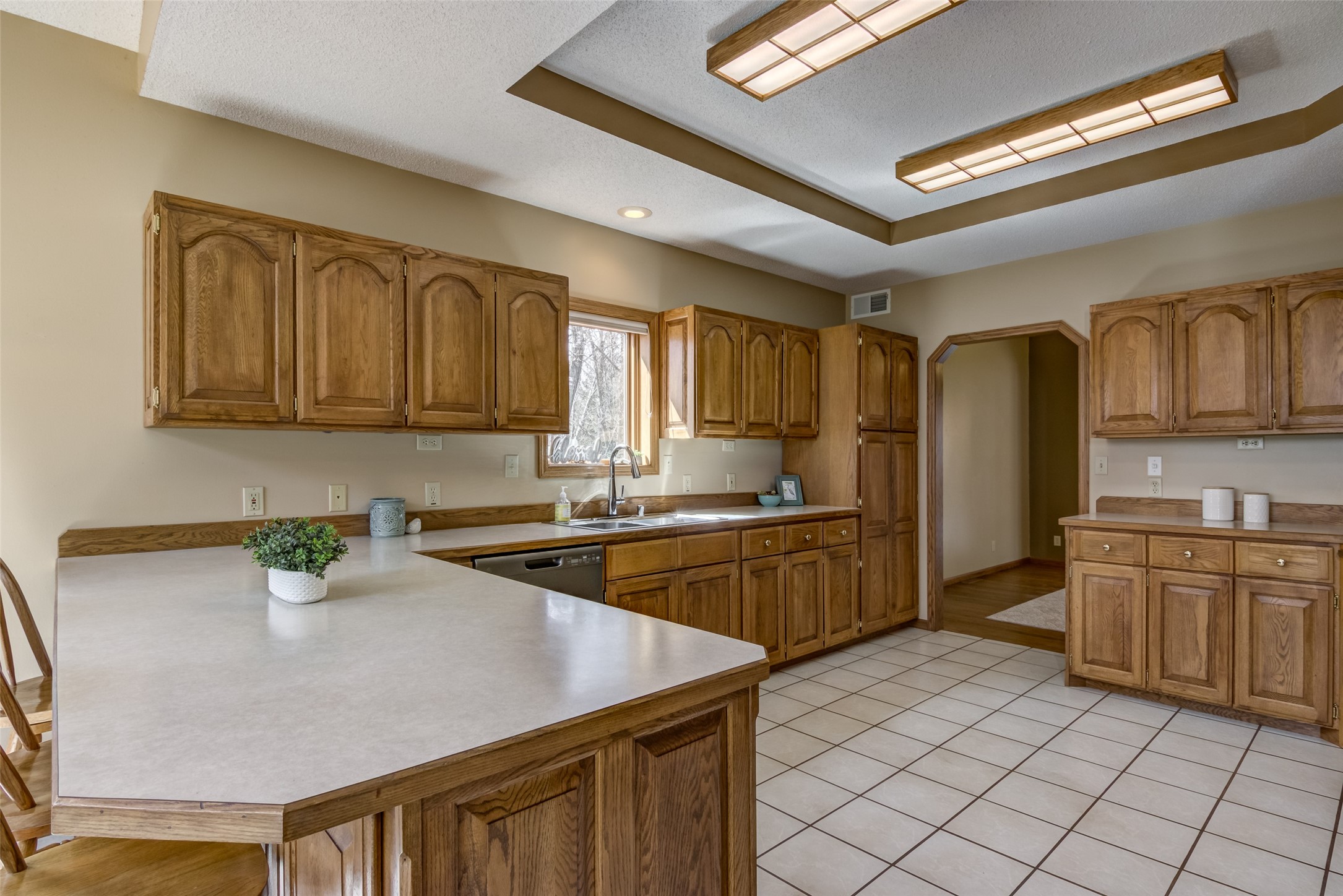 472 Glenwood Ct