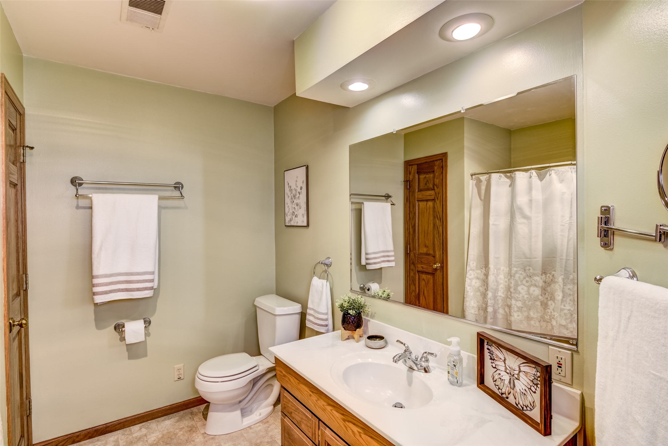 472 Glenwood Ct