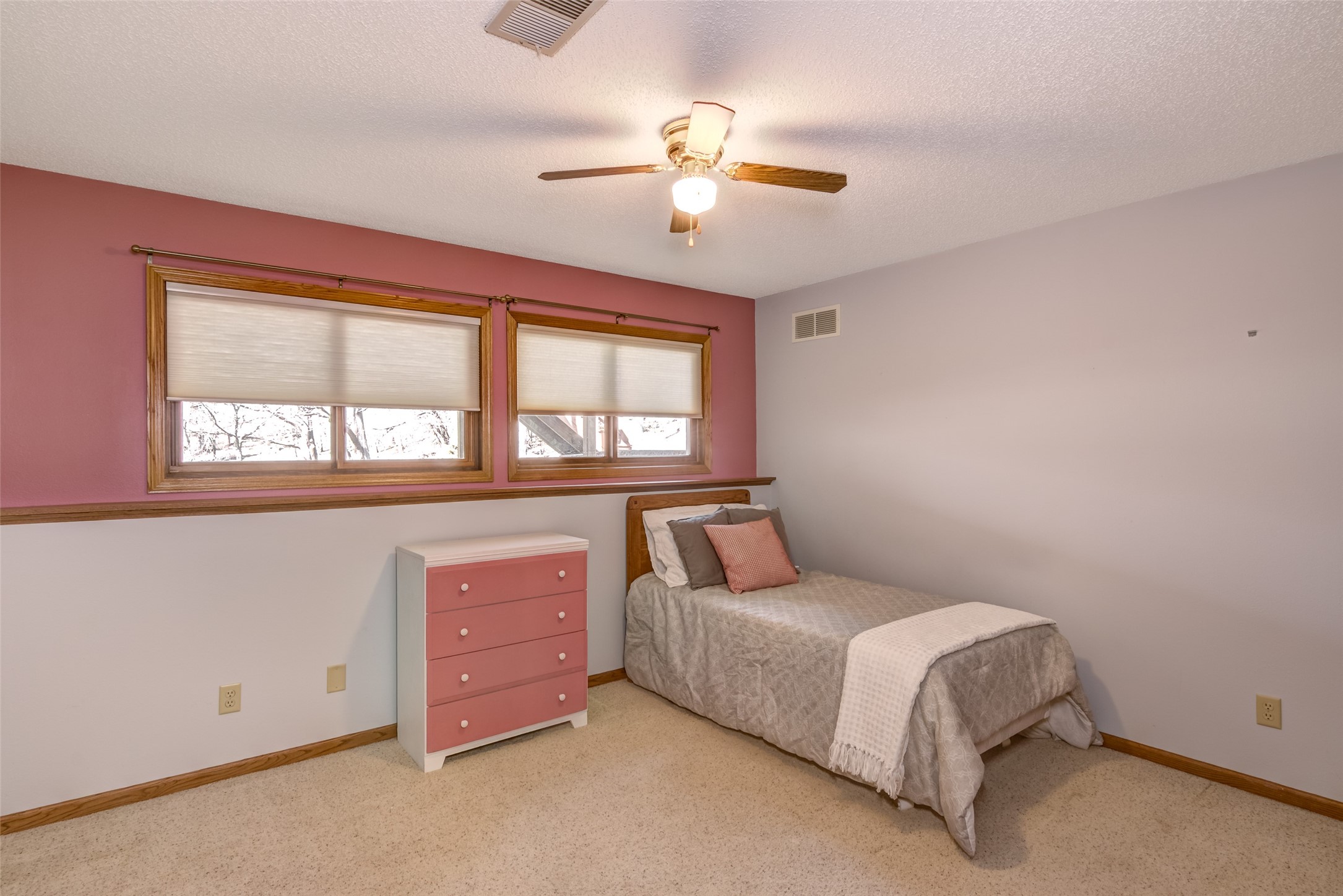 472 Glenwood Ct