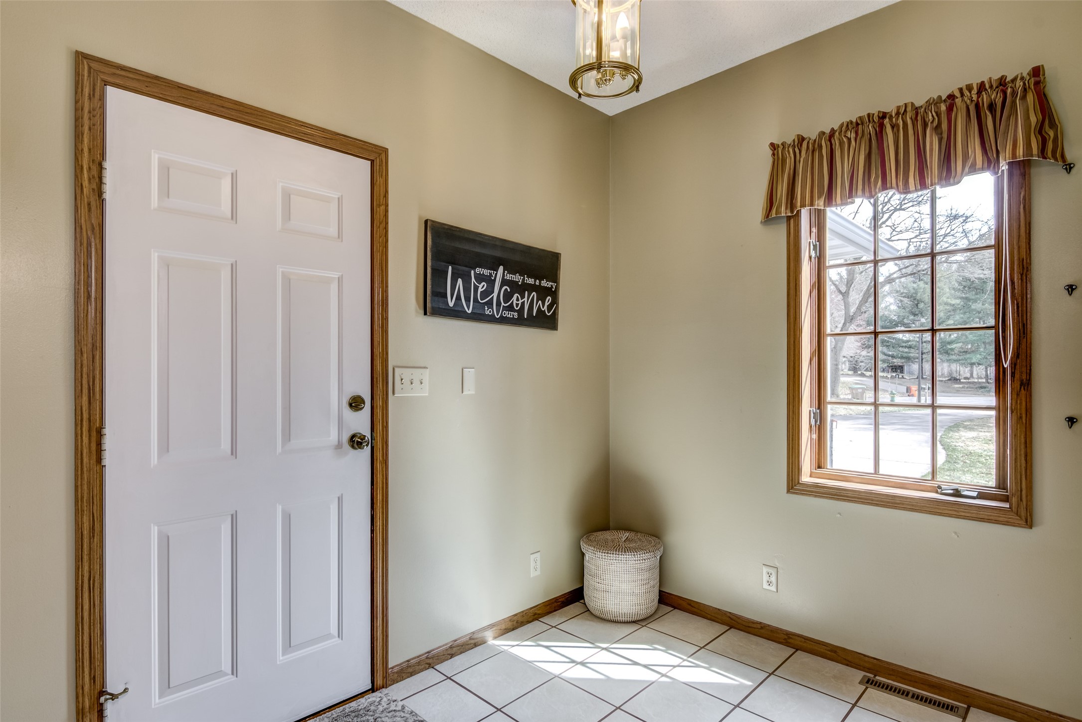 472 Glenwood Ct