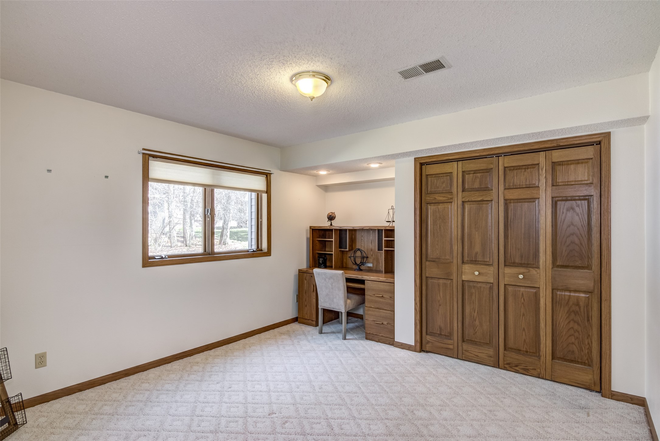 472 Glenwood Ct