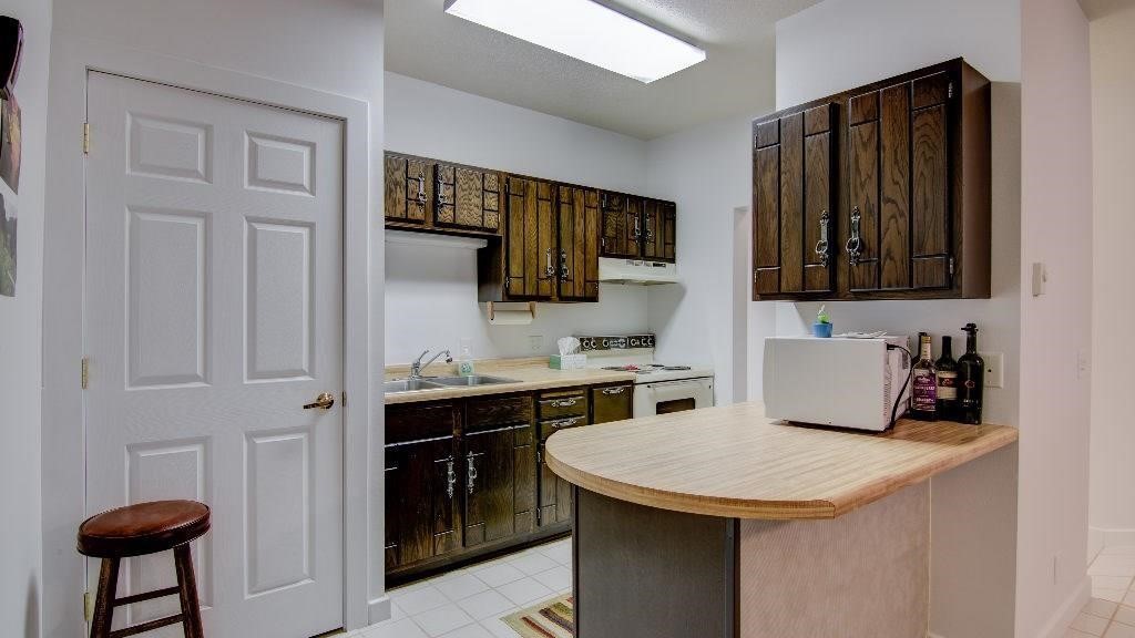 1047 Jefferson Avenue 1,2,3,4