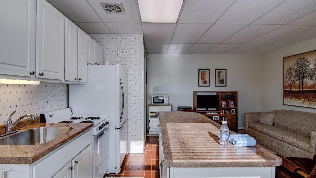 1047 Jefferson Avenue 1,2,3,4