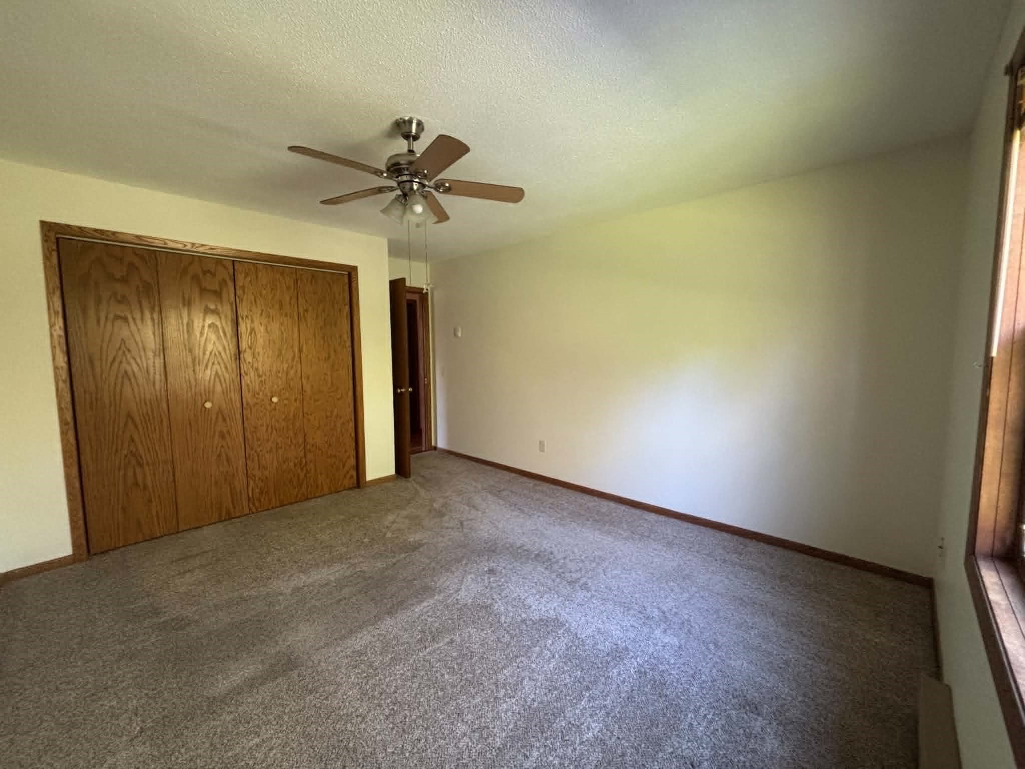 227 Parkview Court 2