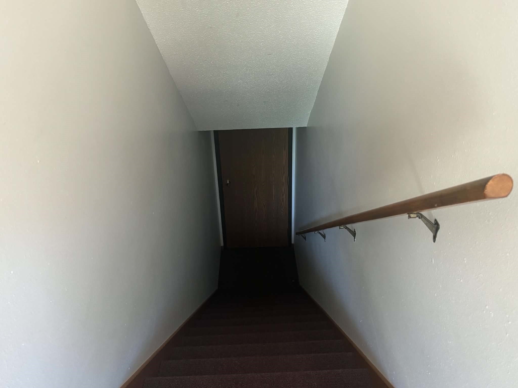 227 Parkview Court 2