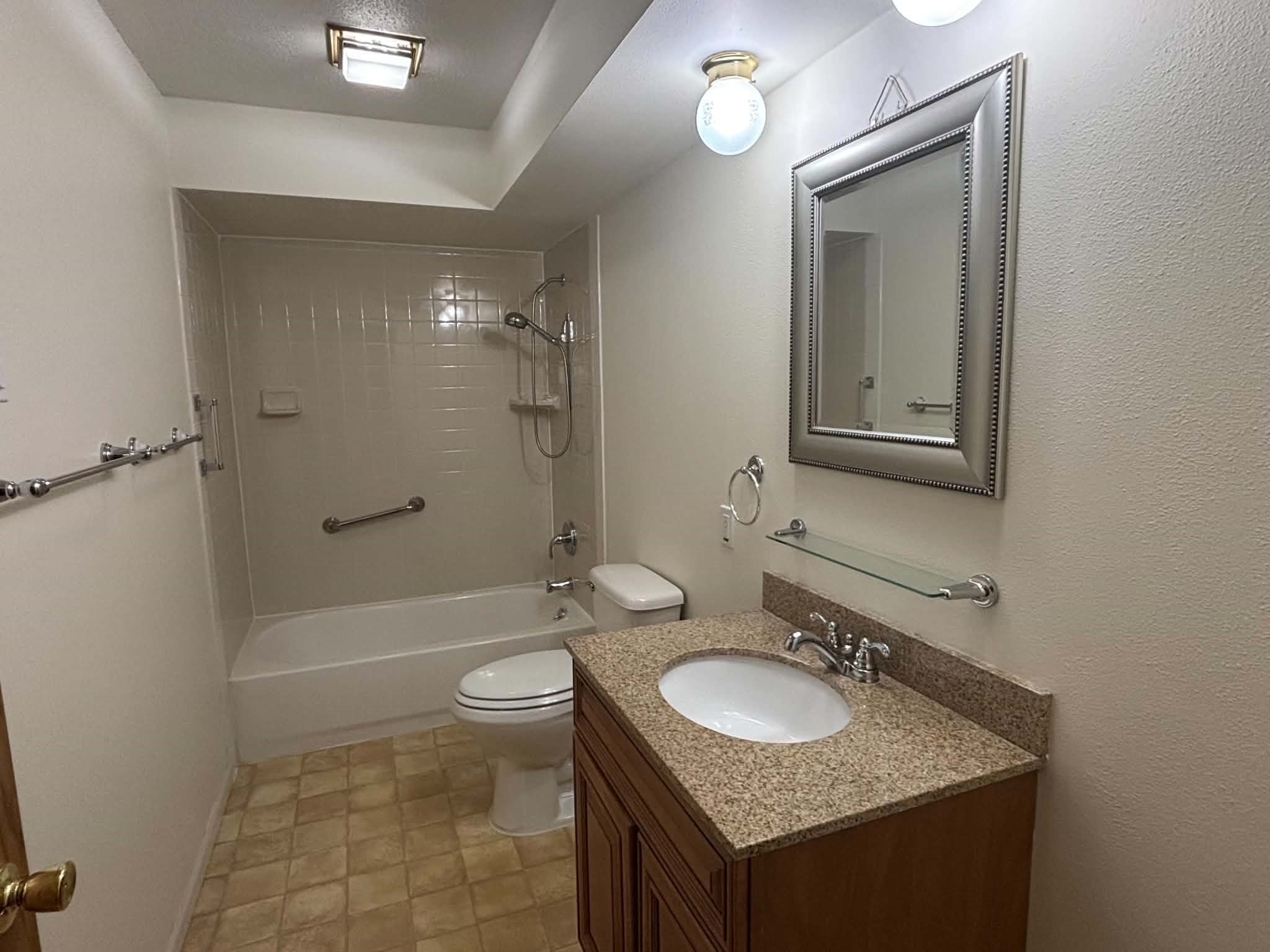 227 Parkview Court 2