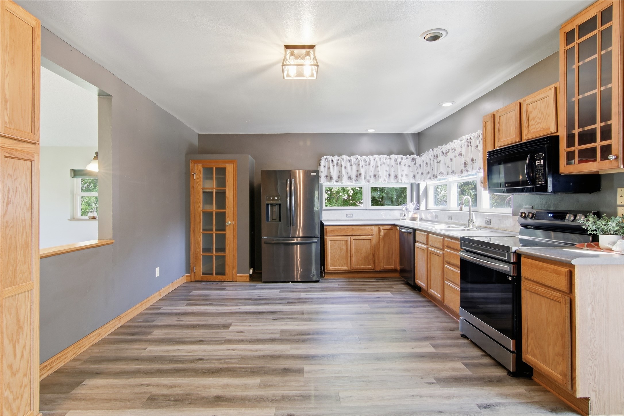 314 W Yellow Street