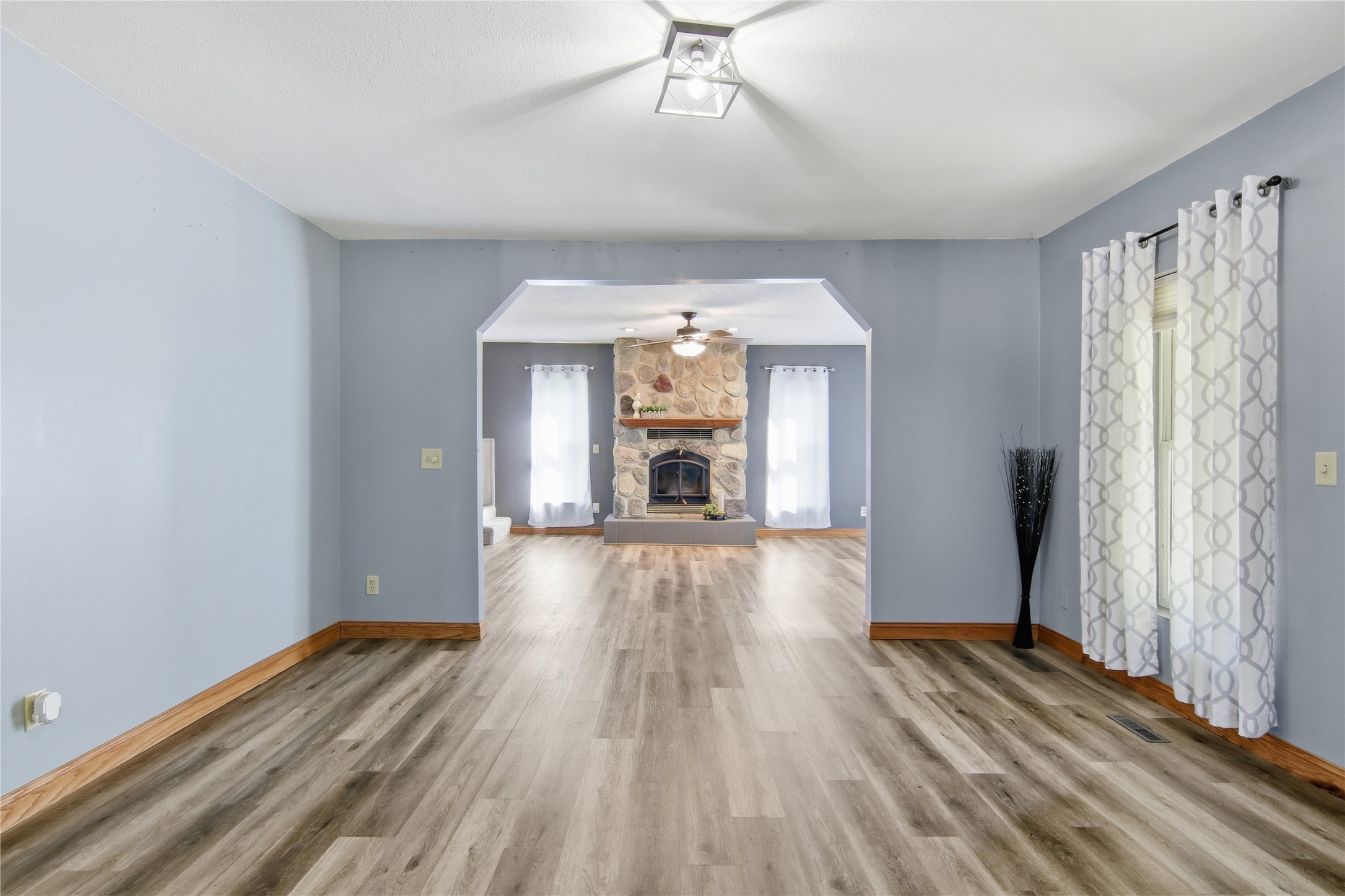 314 W Yellow Street
