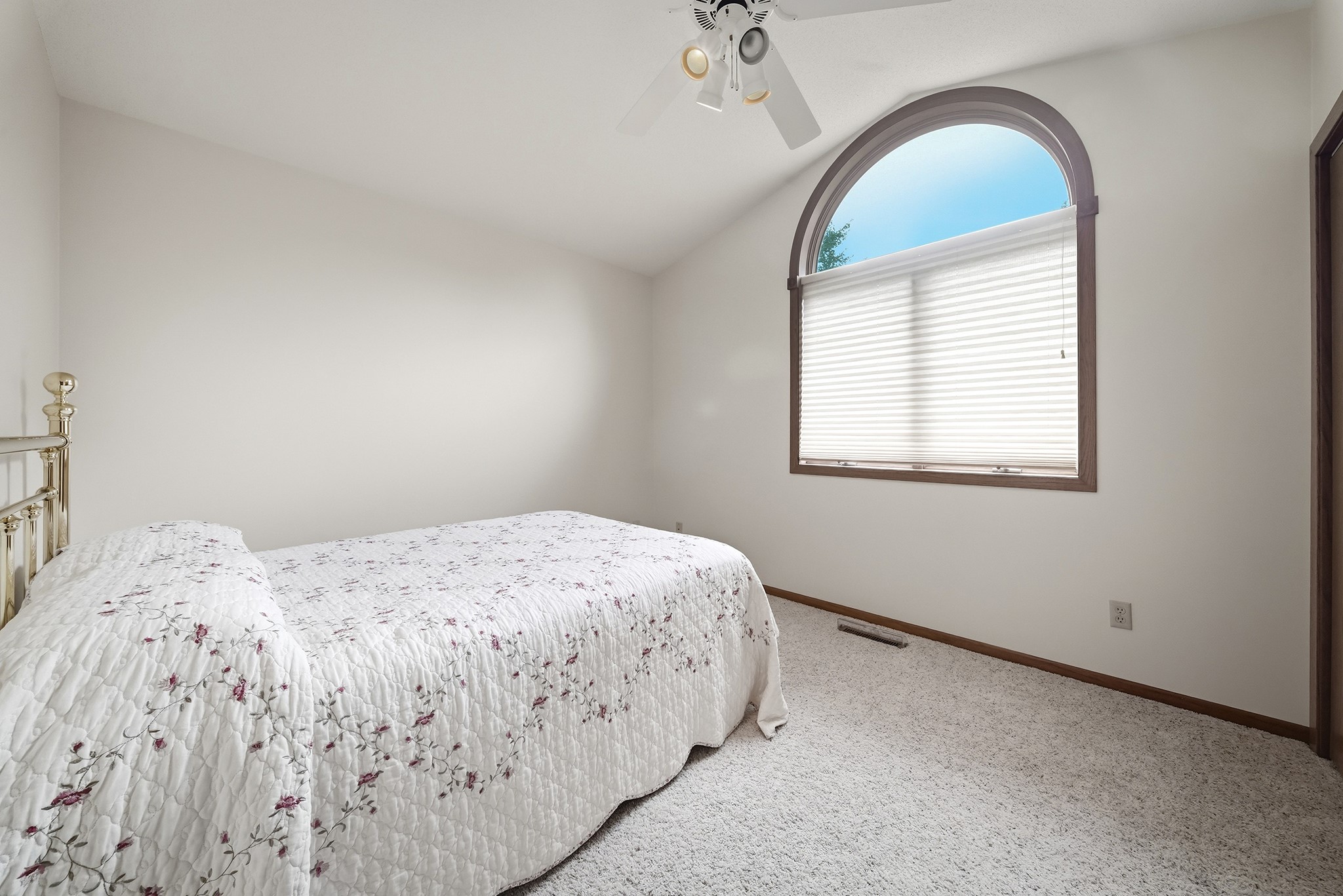 1407 Woodridge Drive