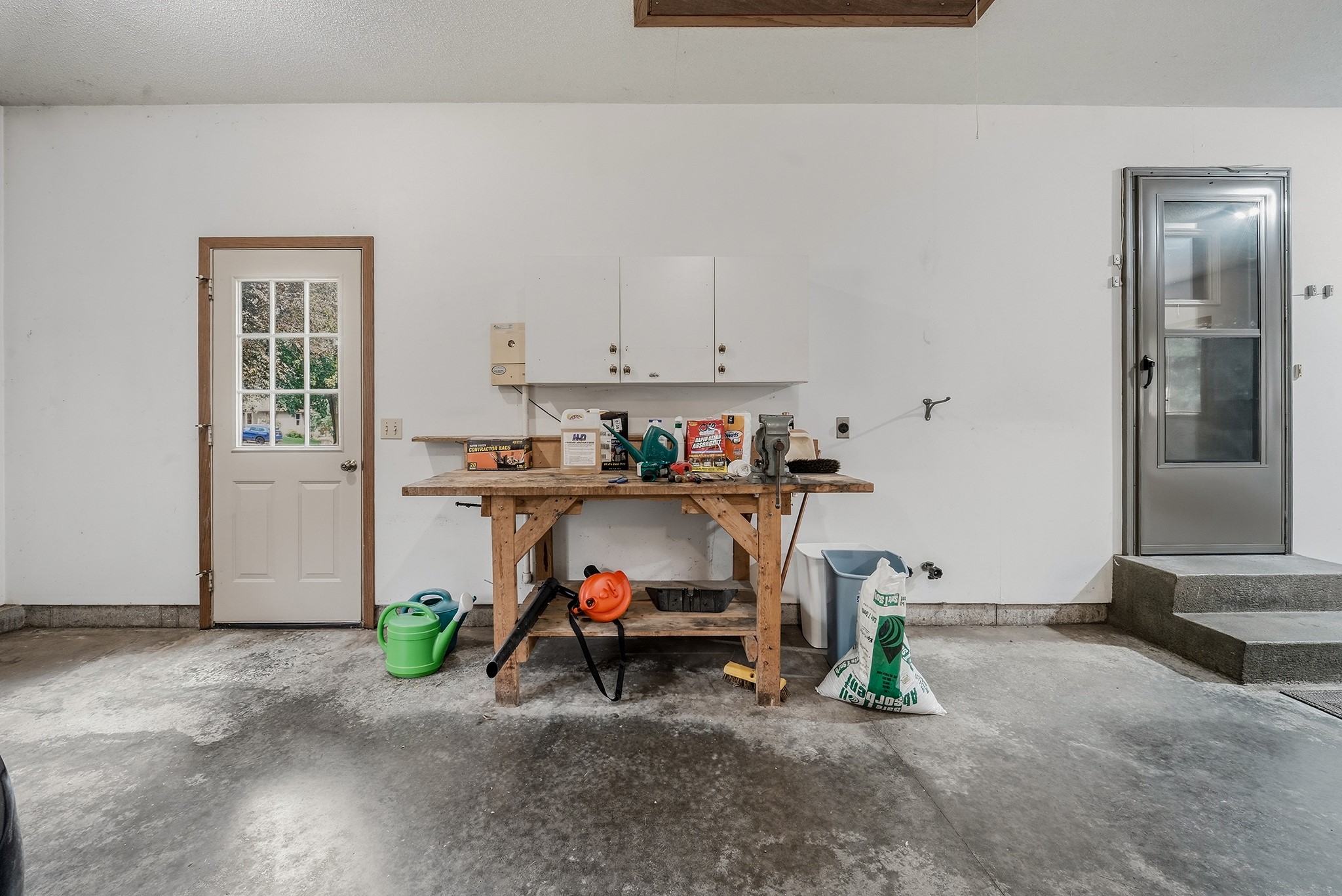 1407 Woodridge Drive